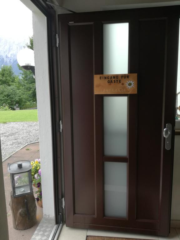 Ferienwohnung Wetterstein 레르모스 외부 사진